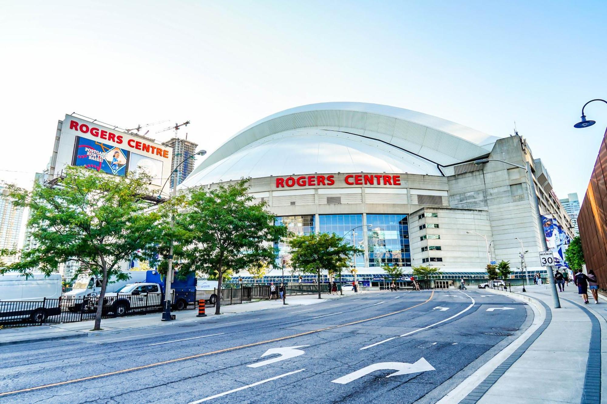 Chol Furnished Suites Heart Of Downtown Toronto, 2 Beds, Free Parking, Cn Tower View ภายนอก รูปภาพ